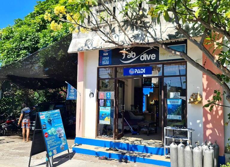 旅馆 Bali Fab Dive Center