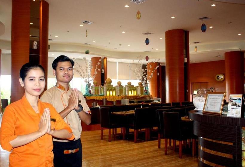 هتل Aquarius Boutique  Sampit