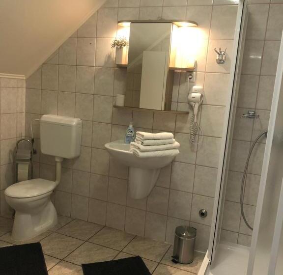 ベッドアンドブレックファースト Judit Vendégház