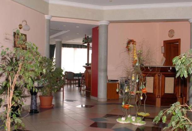 فندق Kincsem Wellness