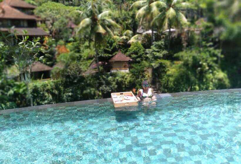 Fotos del hotel Labak River Hotel By Eps:  28