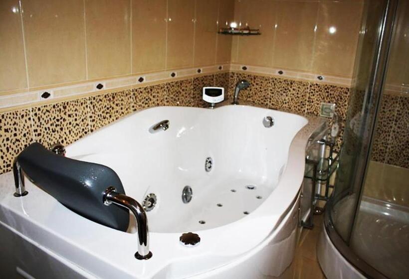 Family Hotel Lazur