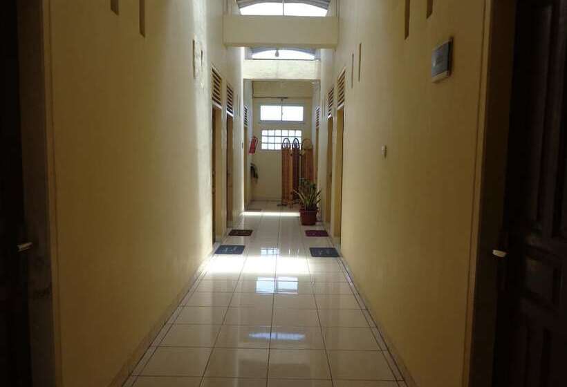 هتل Musafir Inn