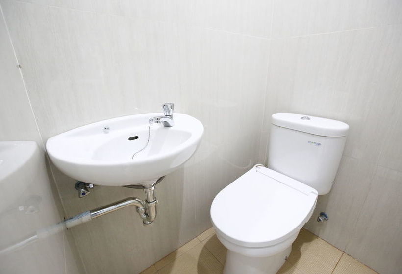 هتل Reddoorz @ Tebet Utara