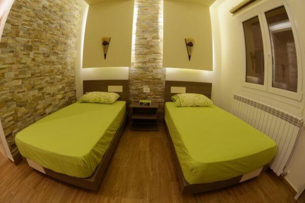 Bauhaus Motel