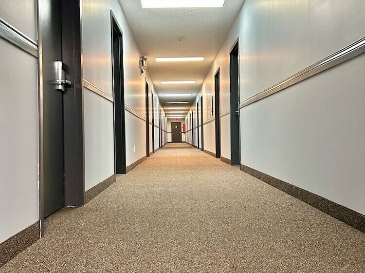 Skyvista Motel Inn