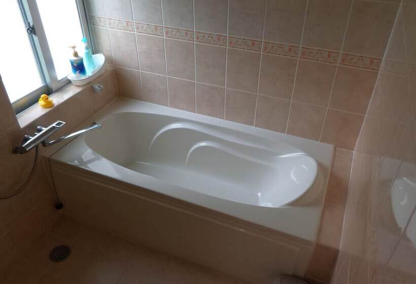 ペンション Kaeruya