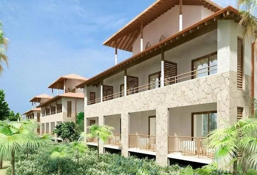 استراحتگاه Iberostar Coral Esmeralda