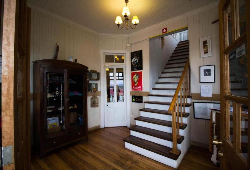 هاستل Yendegaia House