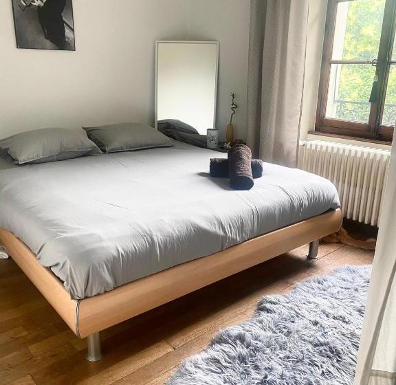 تختخواب و صبحانه Chambre Double Vue Lac Montreux Centre