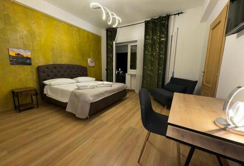 تختخواب و صبحانه Il Pontefice Luxury