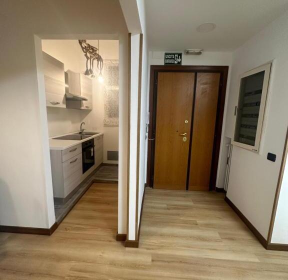 تختخواب و صبحانه Il Pontefice Luxury