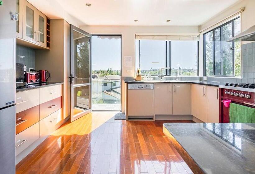 پانسیون Private Room In A Lovely House