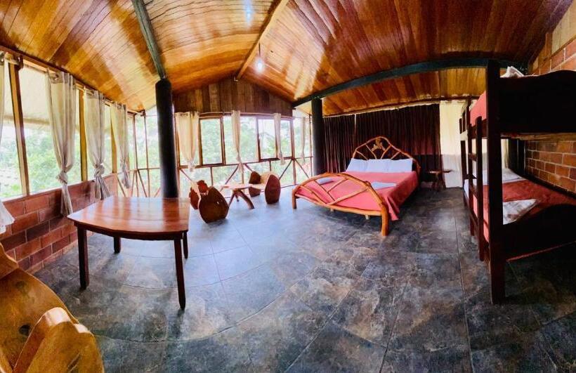 هاستل River Spot Lodge