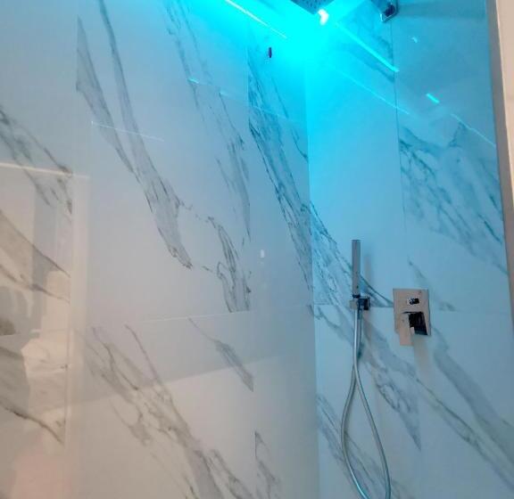 تختخواب و صبحانه Navona Central Relais