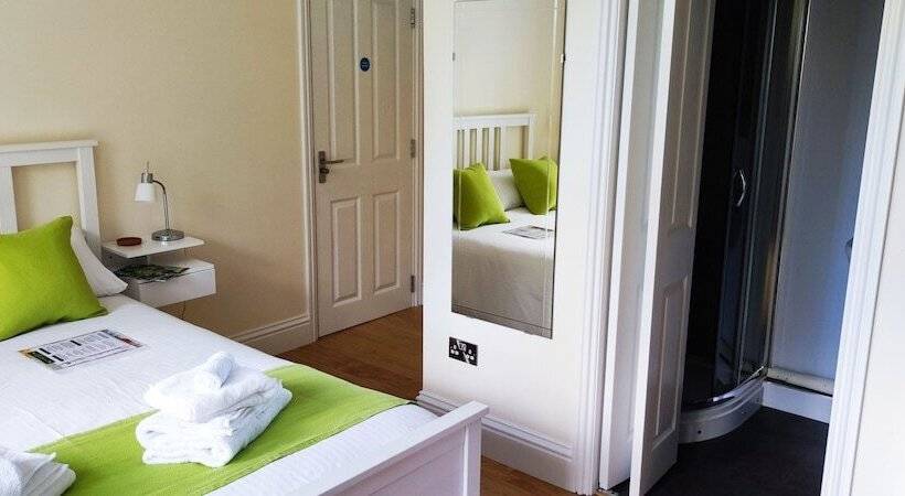 Chandlers Lodge B&b