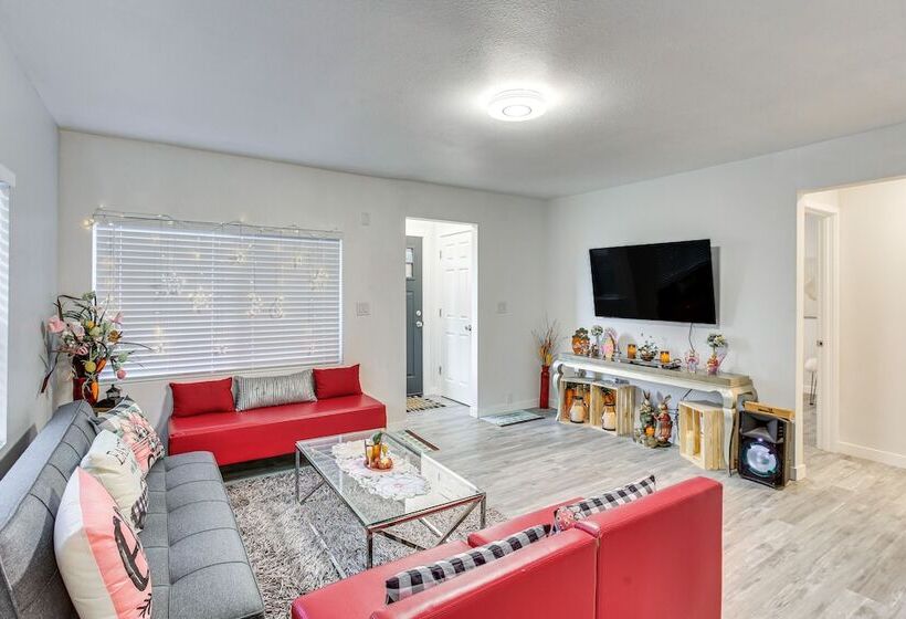 Charming Auburn Home: 15 Mi To Downtown Tacoma!