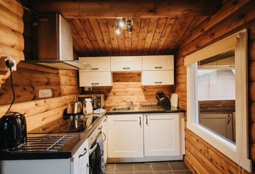 Cozy Hideway In Rural Mid Wales