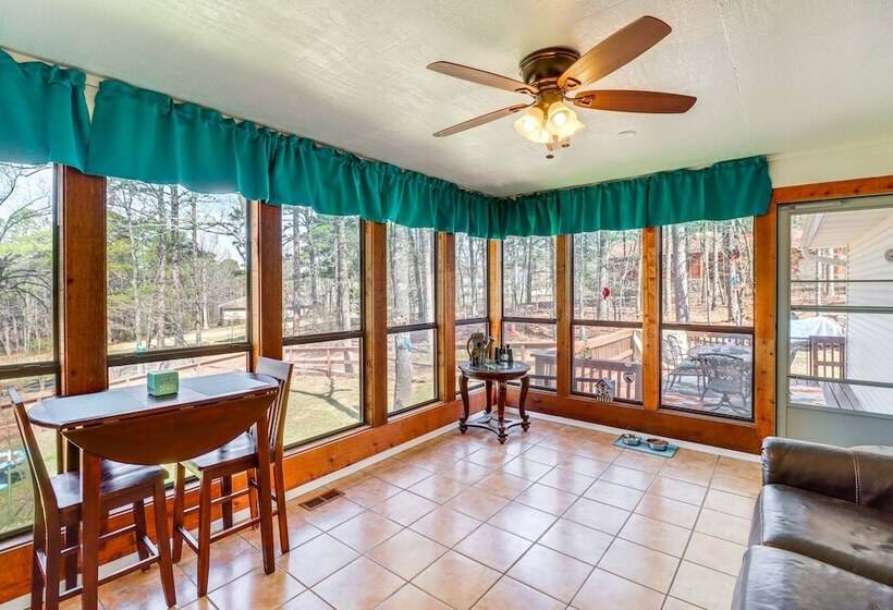 Charming Fairfield Bay Home On Golf Course