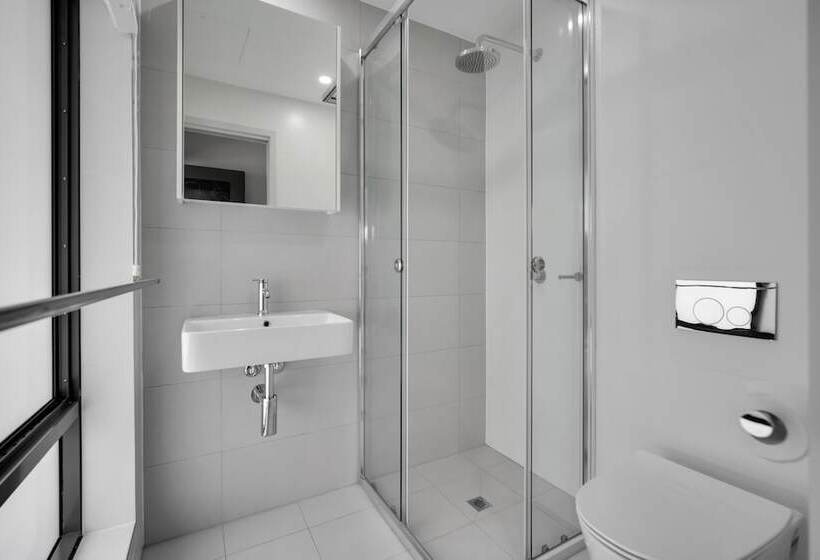 هتل Belmoral Corporate Suites