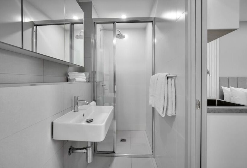 هتل Belmoral Corporate Suites
