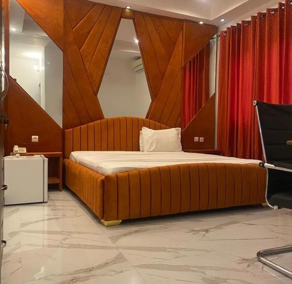 هتل Hôtel Rotana