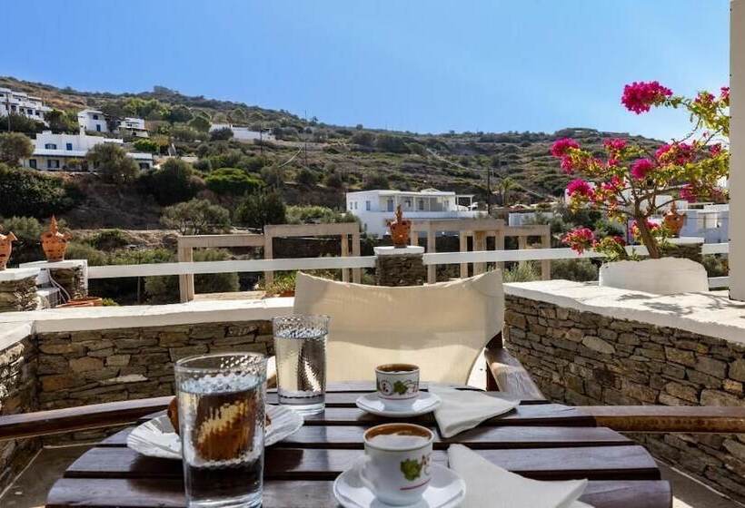 فندق Rita Rooms