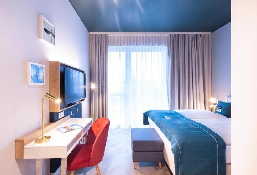 هتل Holiday Inn   The Niu, Flower Konstanz, An Ihg