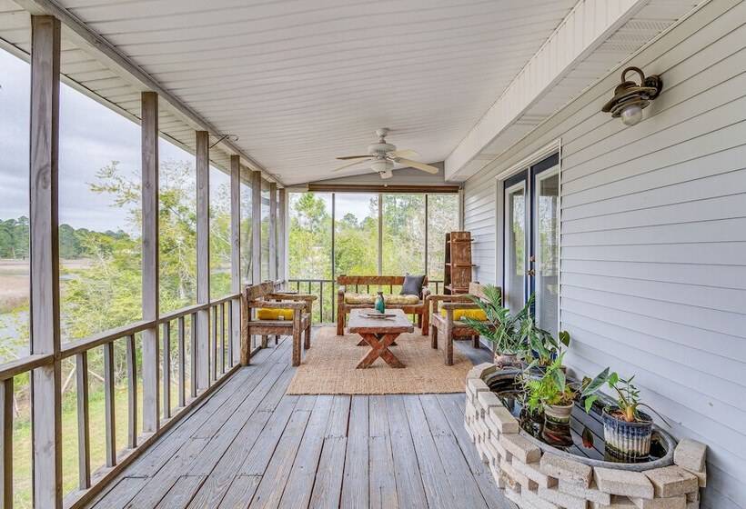 Milton Waterfront Home W/ Dock & Outdoor Kitchen!