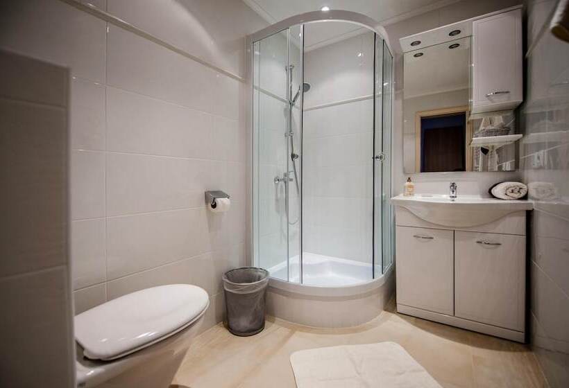 پانسیون Apartments And Room Marko