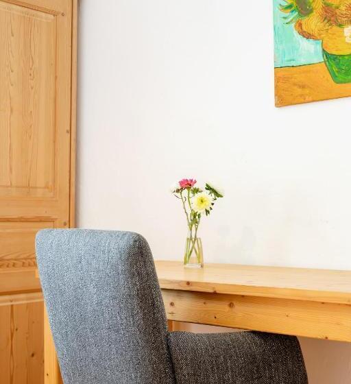 پانسیون Goldenes Schiff