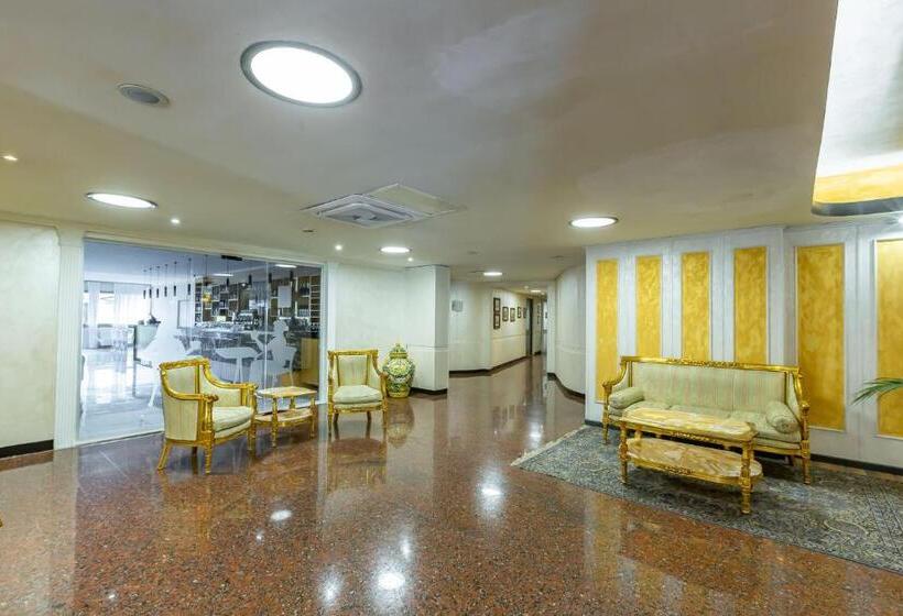 پانسیون Laura S Rooms