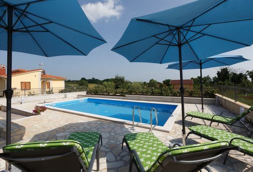 펜션 Villa Bali