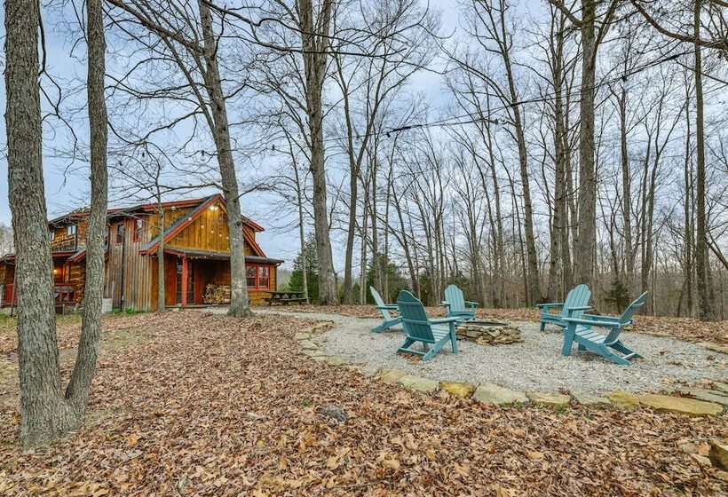 Pet Friendly Ohio Cabin W/ Deck, Grill & Fire Pit!