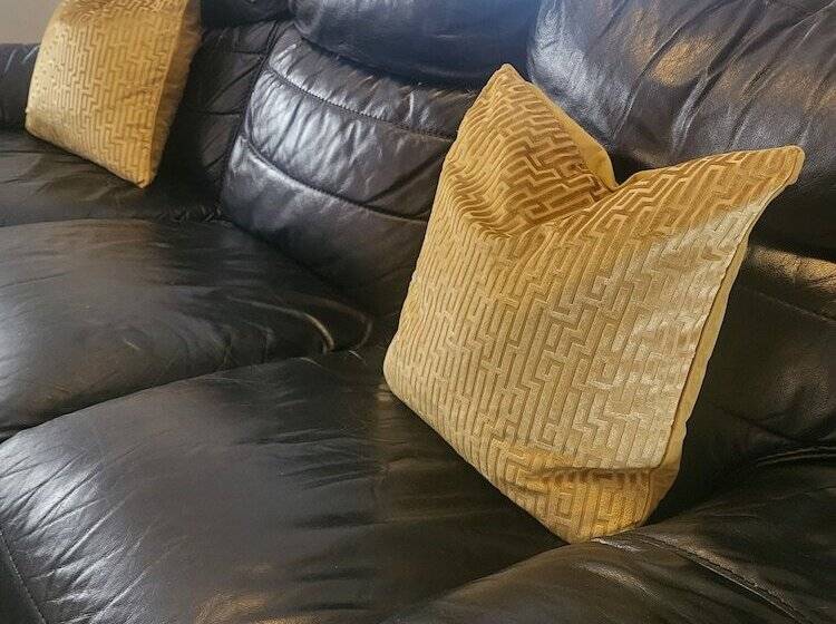 レジデンス Bolton 2bedroom 2bathroom Parking