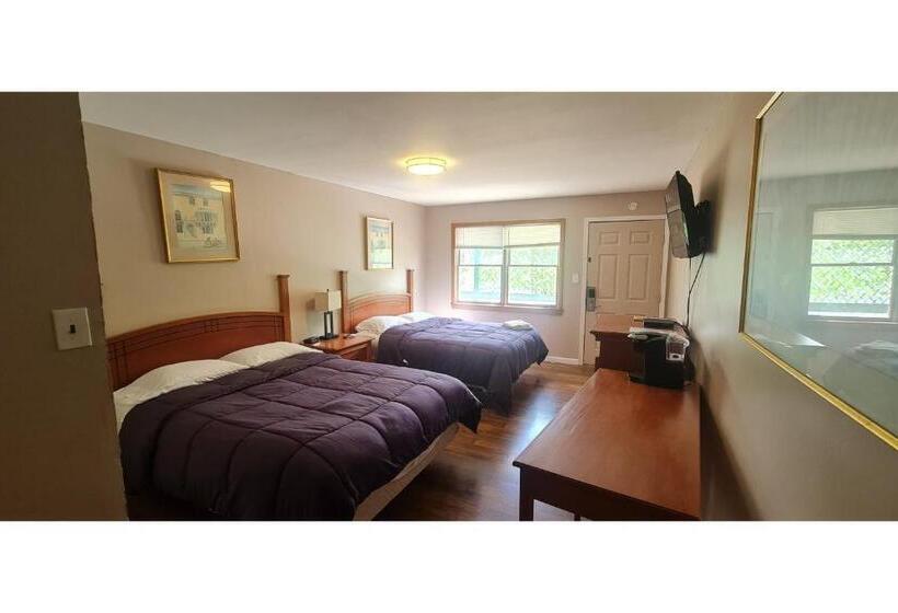 Werry S Cottages Motel & Pub By Oyo East Stroudsburg Poconos