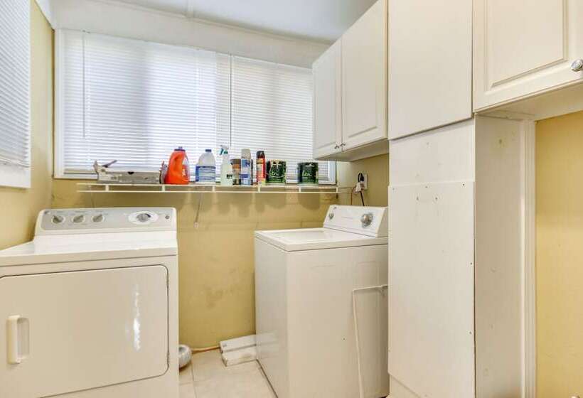 Augusta Home W/ Fenced Yard   4 Mi To Downtown!