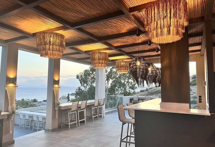 Aval Riviera