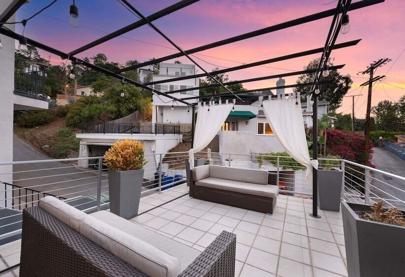 Cahuenga Park By Avantstay Hollywood Hills Home