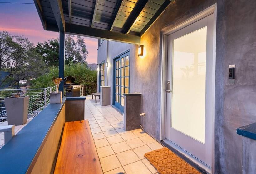 Cahuenga Park By Avantstay Hollywood Hills Home