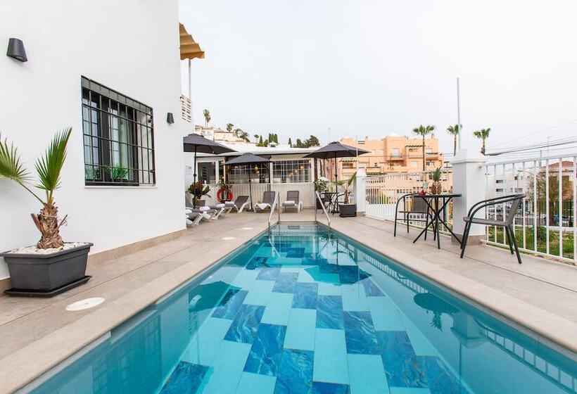 فندق فئة نجمة واحدة Boutique Rooms Playa Burriana