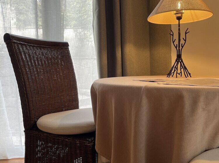 Отель In Provence Hôtel