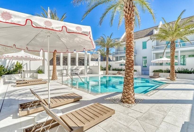 فندق Kaiya Beach Resort