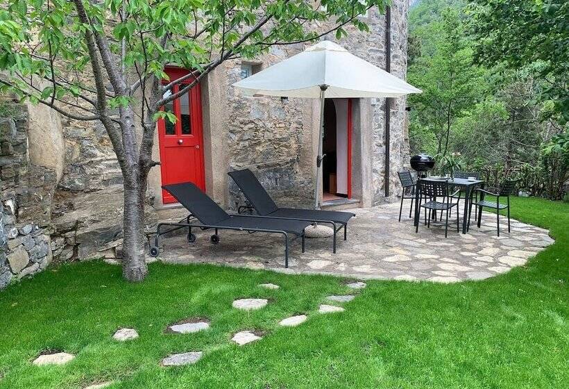 فندق Medieval Mountain Oasis With A Private Garden And Incredible Mountain View