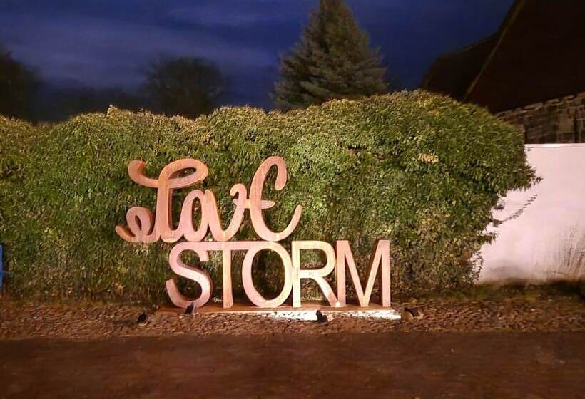 בית מלון כפרי Project June