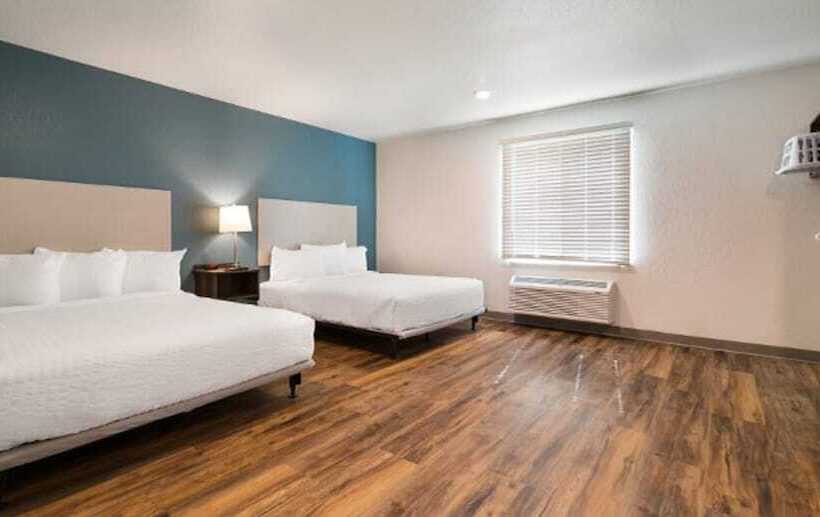 هتل Woodspring Suites Fort Myers   Cape Coral