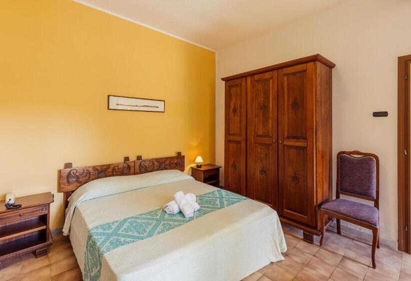Malaspina Hotel & Resort