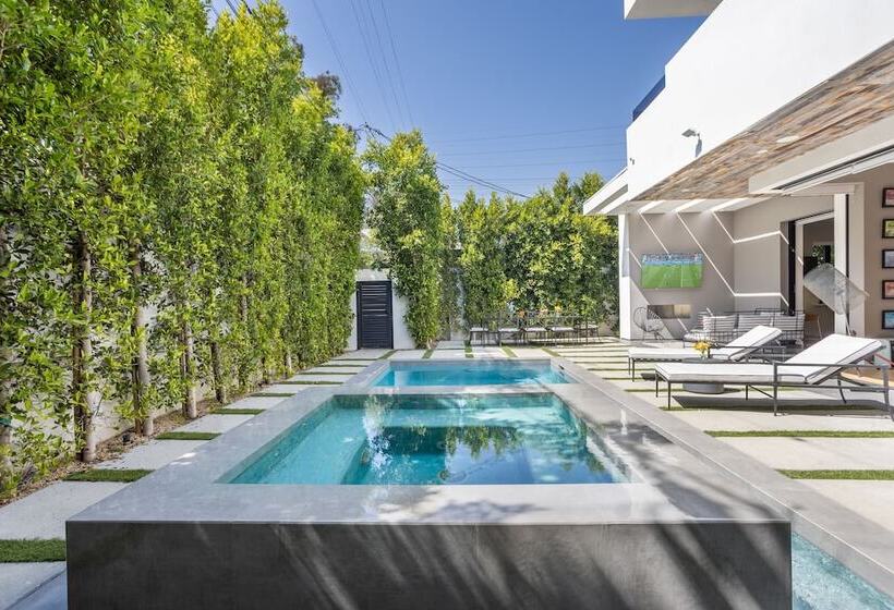 North Vista By Avantstay Stylish Villa In Weho, Walk To Melrose, Pool+hot Tub