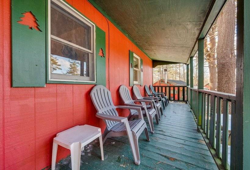 Pet Friendly Laconia Cabin W/ Fireplace + Deck!