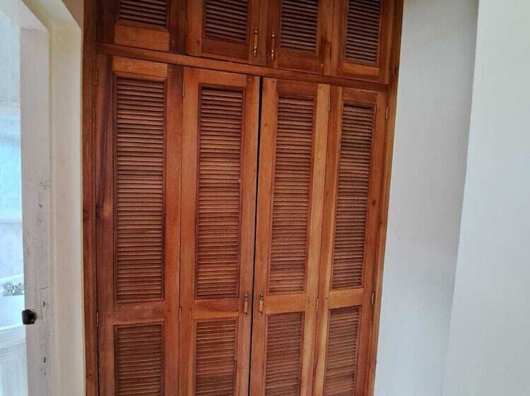 اقامتگاه Affordable Rooms At Greensview